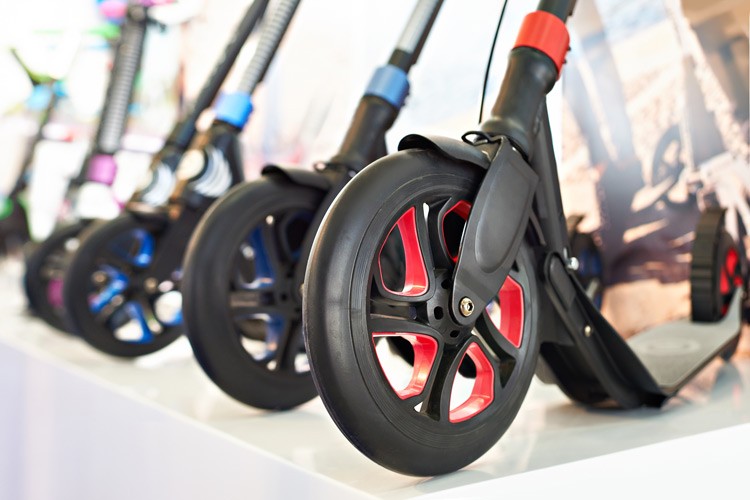 Une trottinette électrique trottinette-electrique